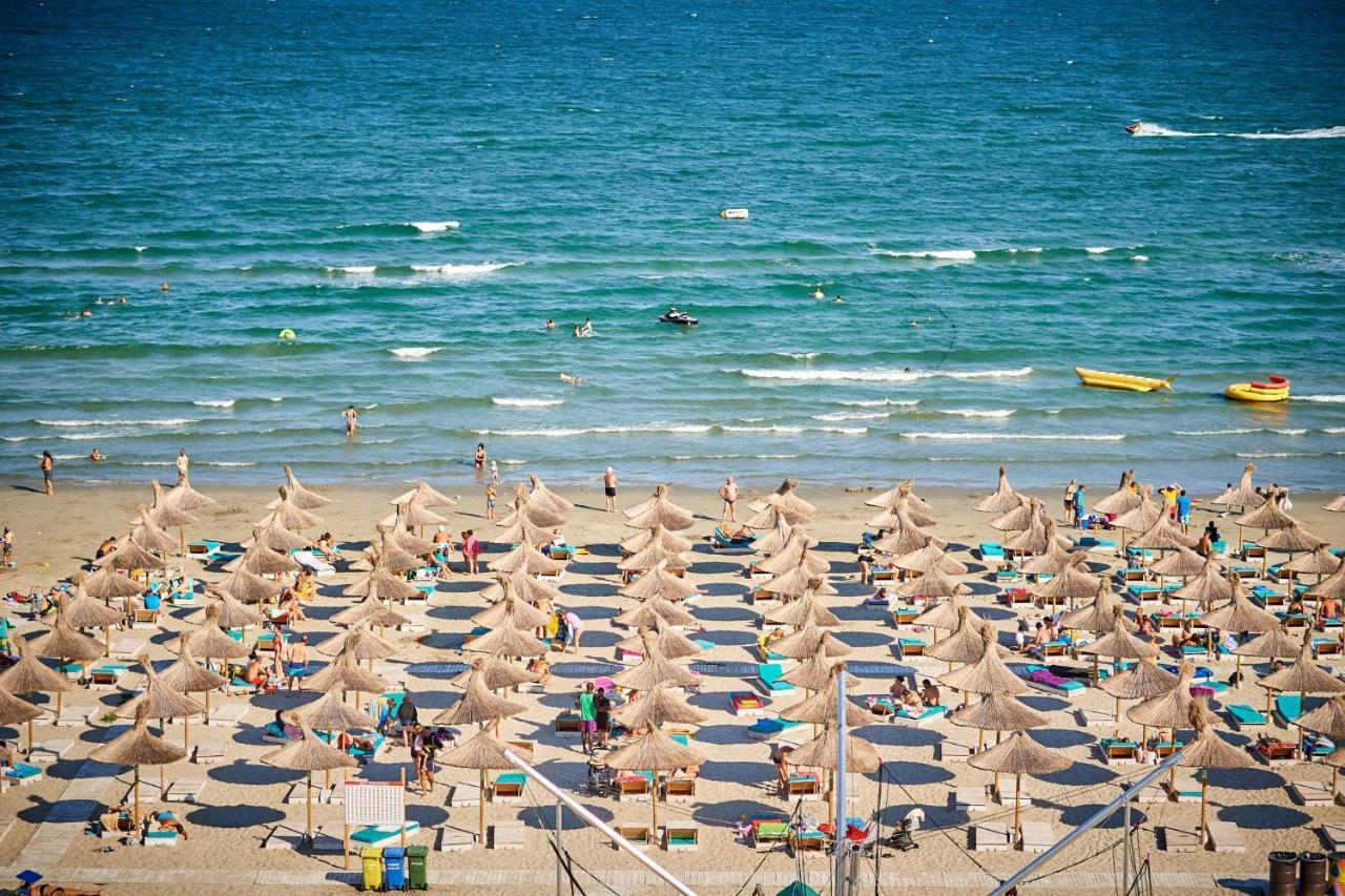 Sonnenstrand Apartment - Spa N Pool Beach Resort Mamaia Exterior photo
